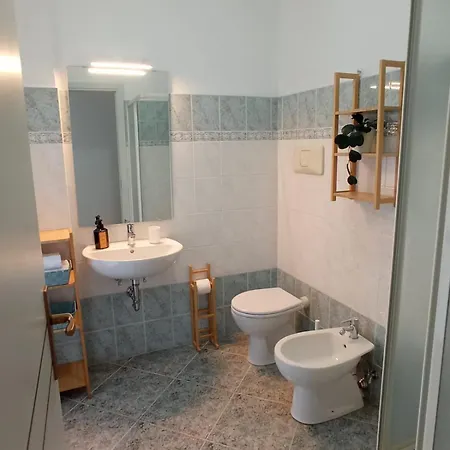 Apartamento Con Balcone In Citta